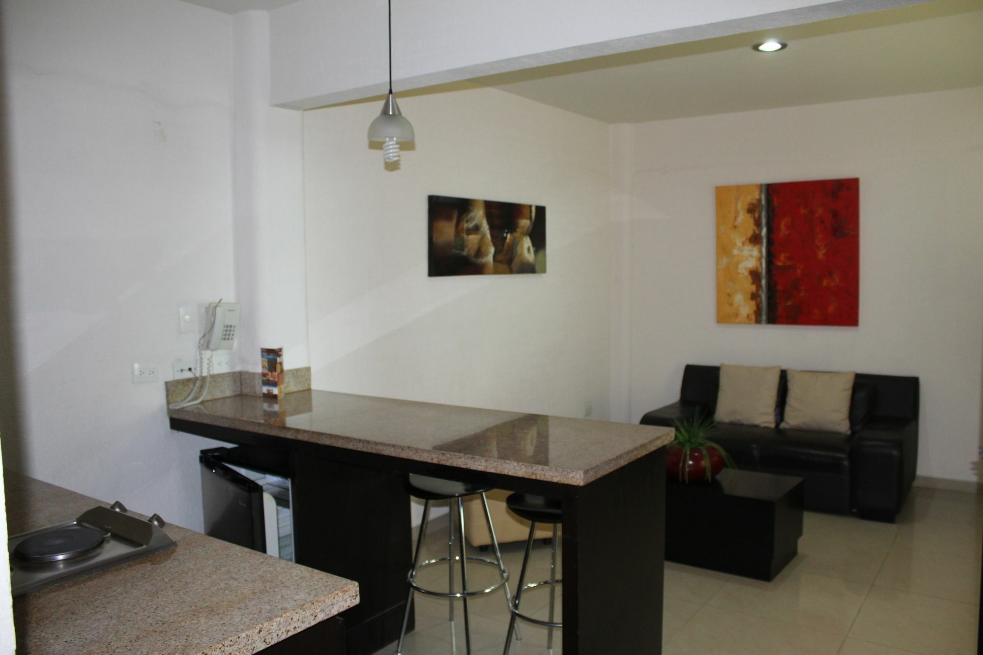 Homesuites Zaragoza Culiacán 外观 照片